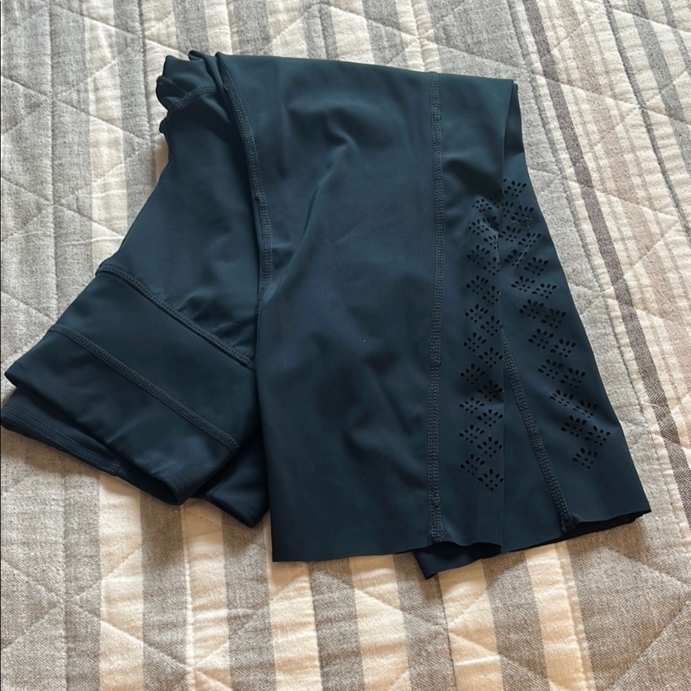 Navy Blue Cropped Athletic Leggings